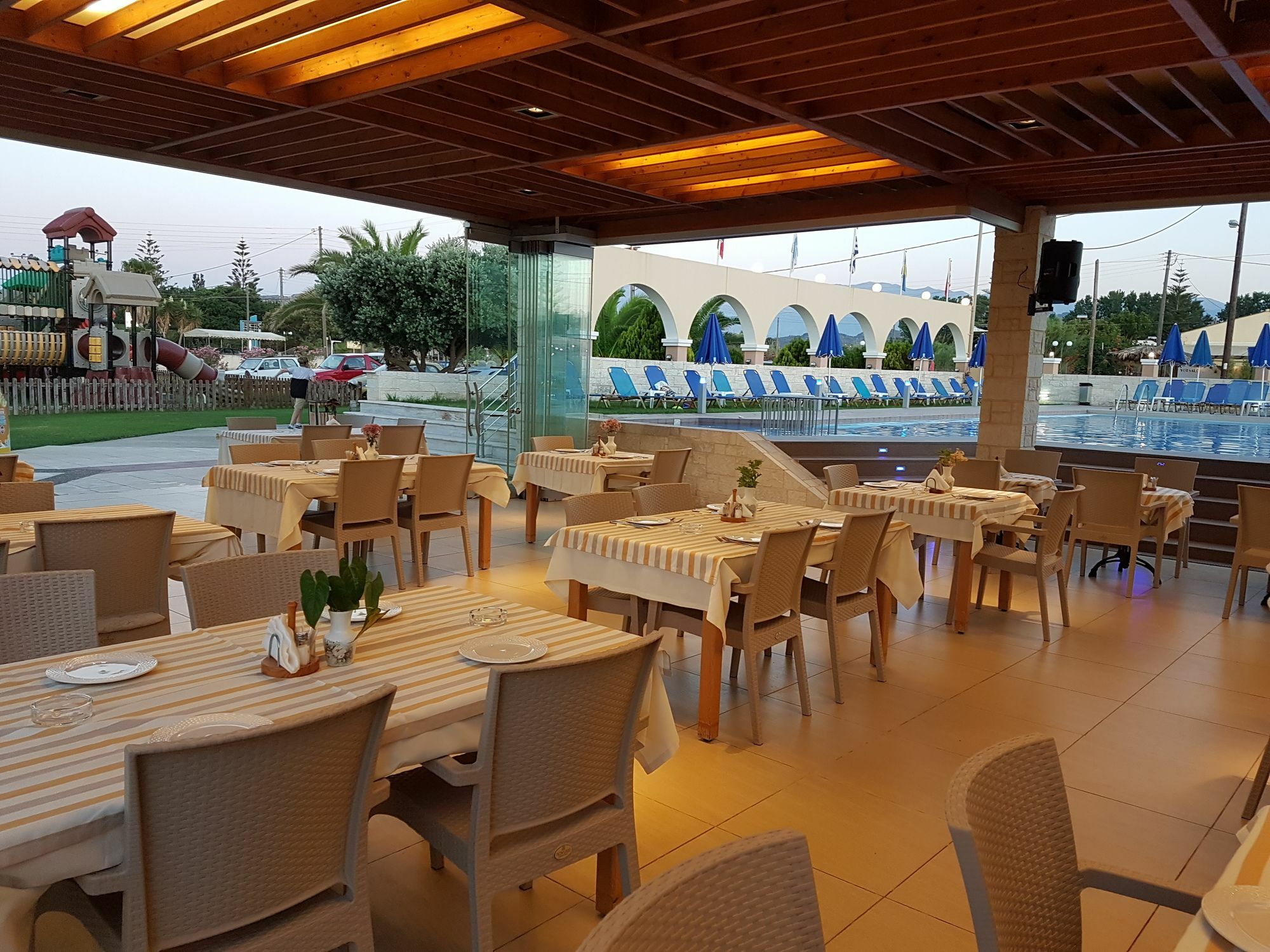 Creta Sun Hotel Gerani  Eksteriør bilde